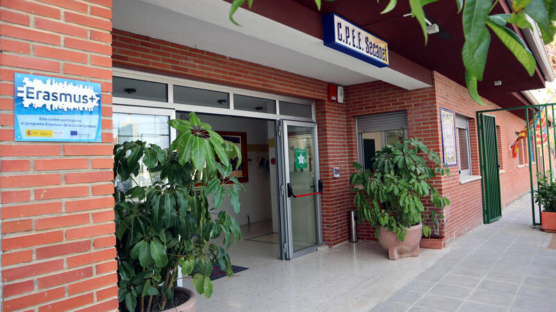 esc